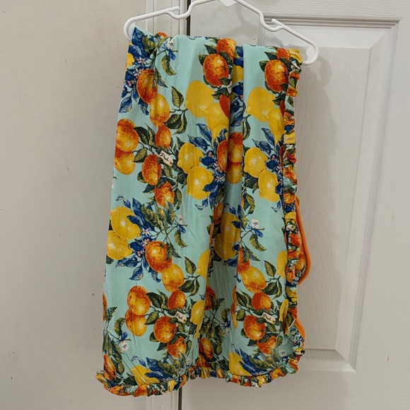 Posh Peanut Other - Posh Peanut Bamboo Hooded Towel - Lemons